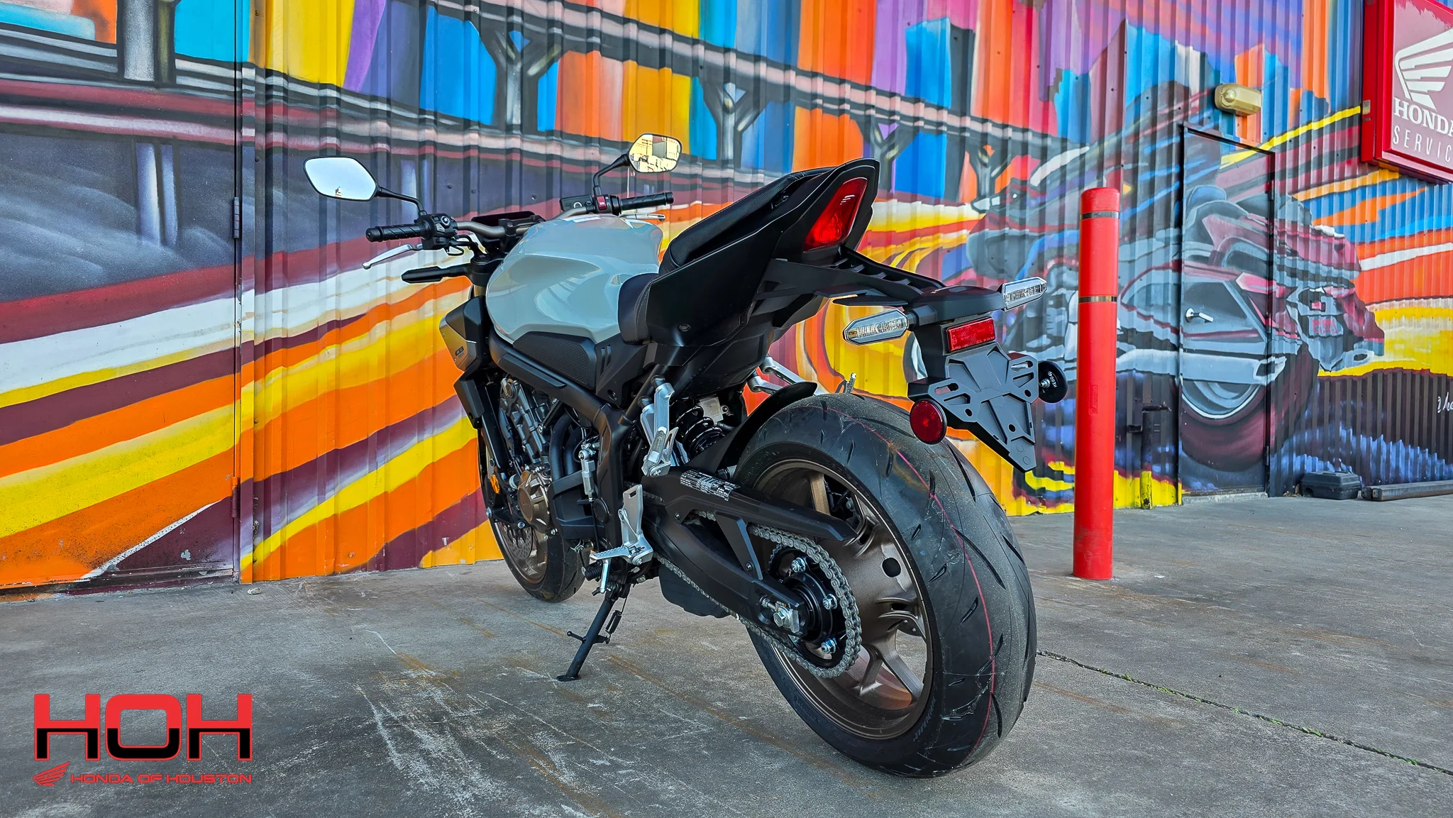 2025 HONDA CB650R E-Clutch in GRAY - view 4