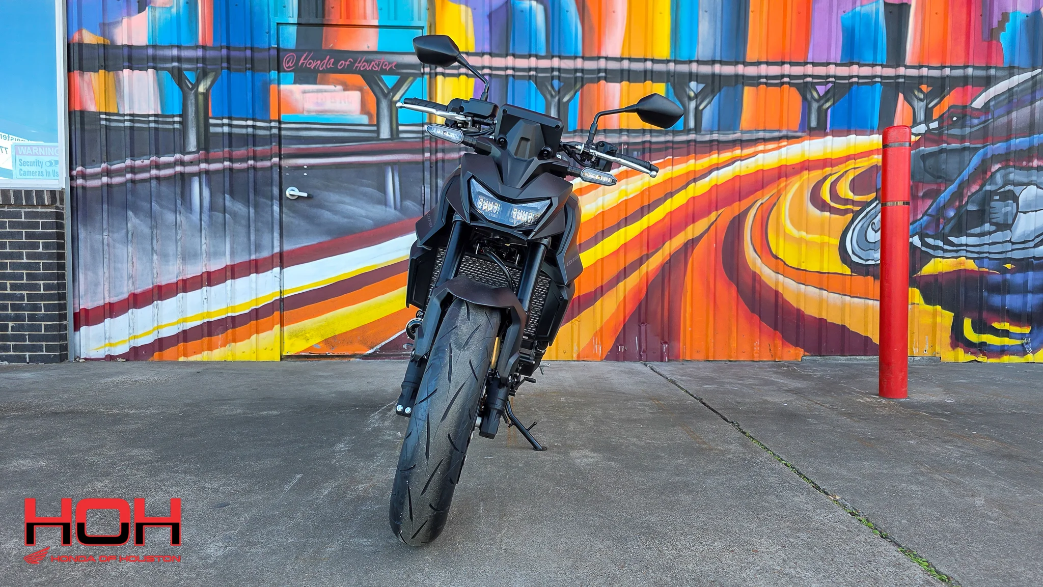 2025 HONDA CB750 Hornet in BLACK - view 7