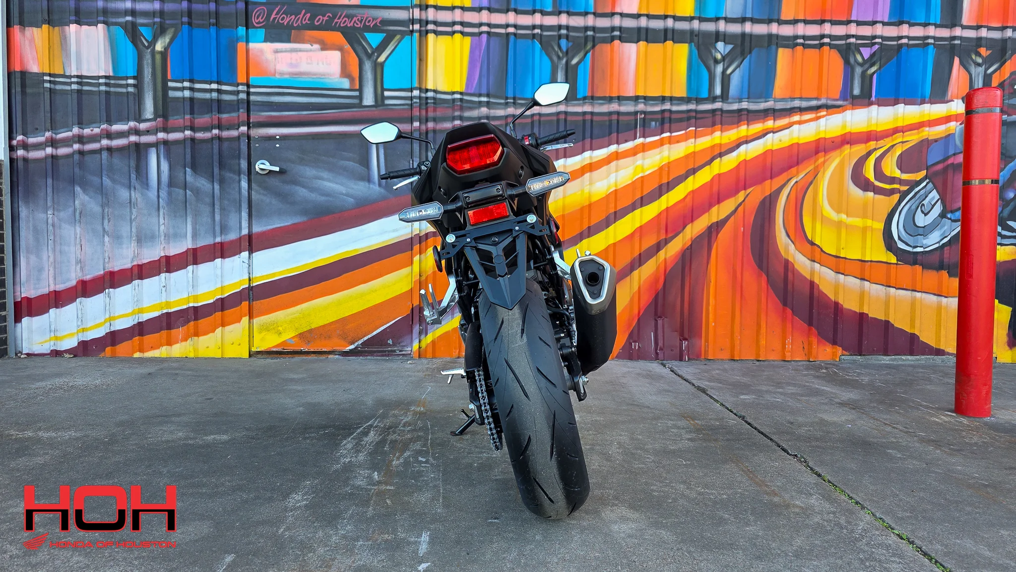 2025 HONDA CB750 Hornet in BLACK - view 3