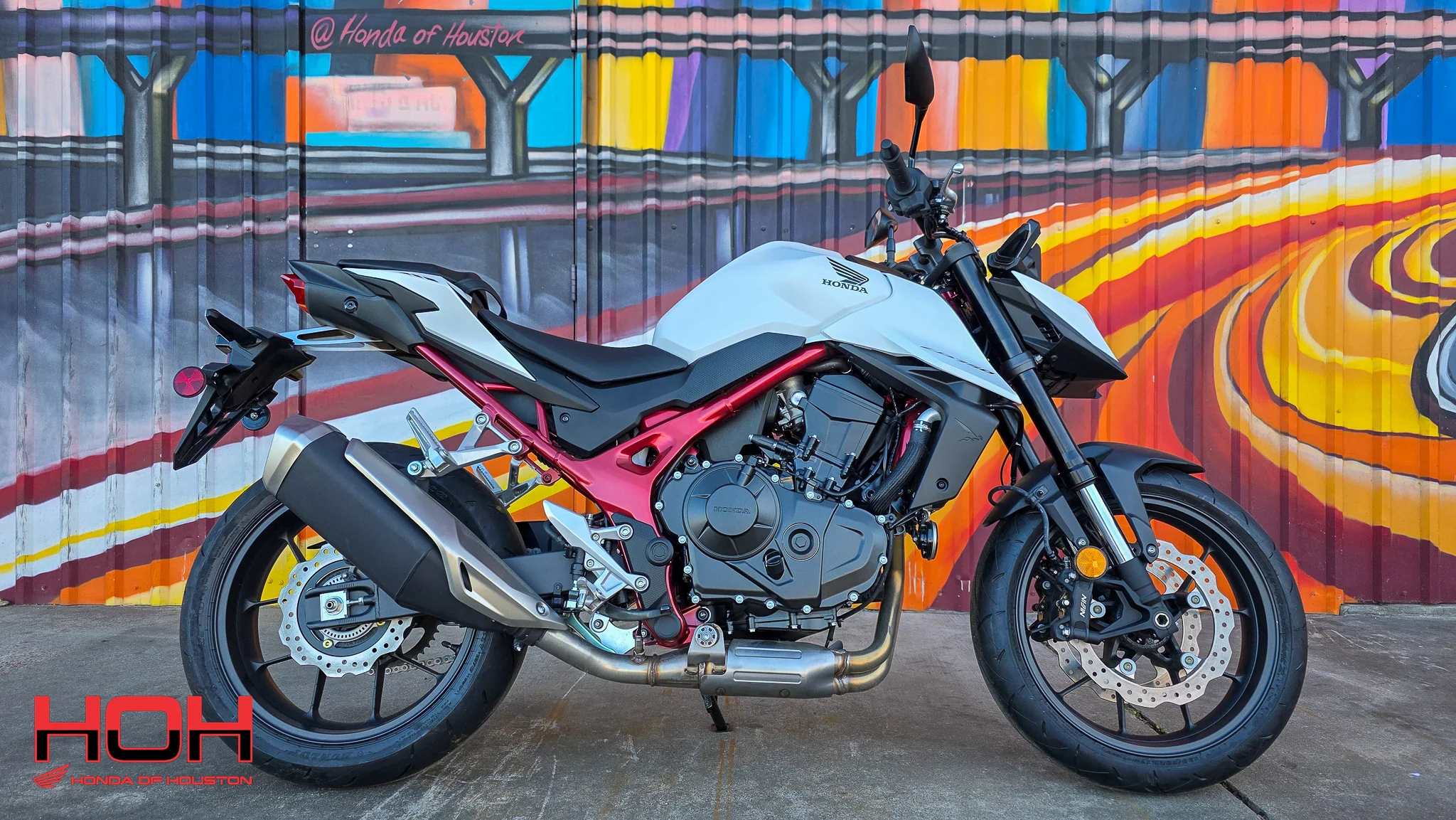 2025 HONDA CB750 Hornet in WHITE