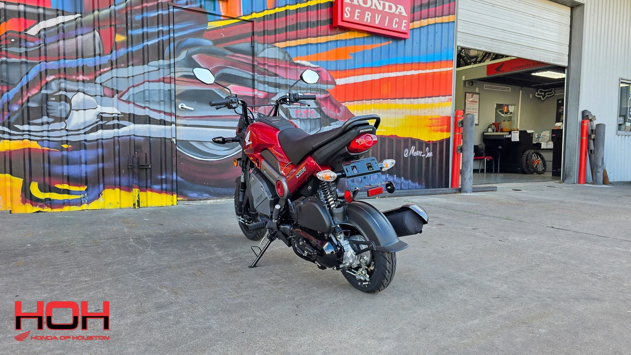 2025 HONDA Navi in RED - view 4