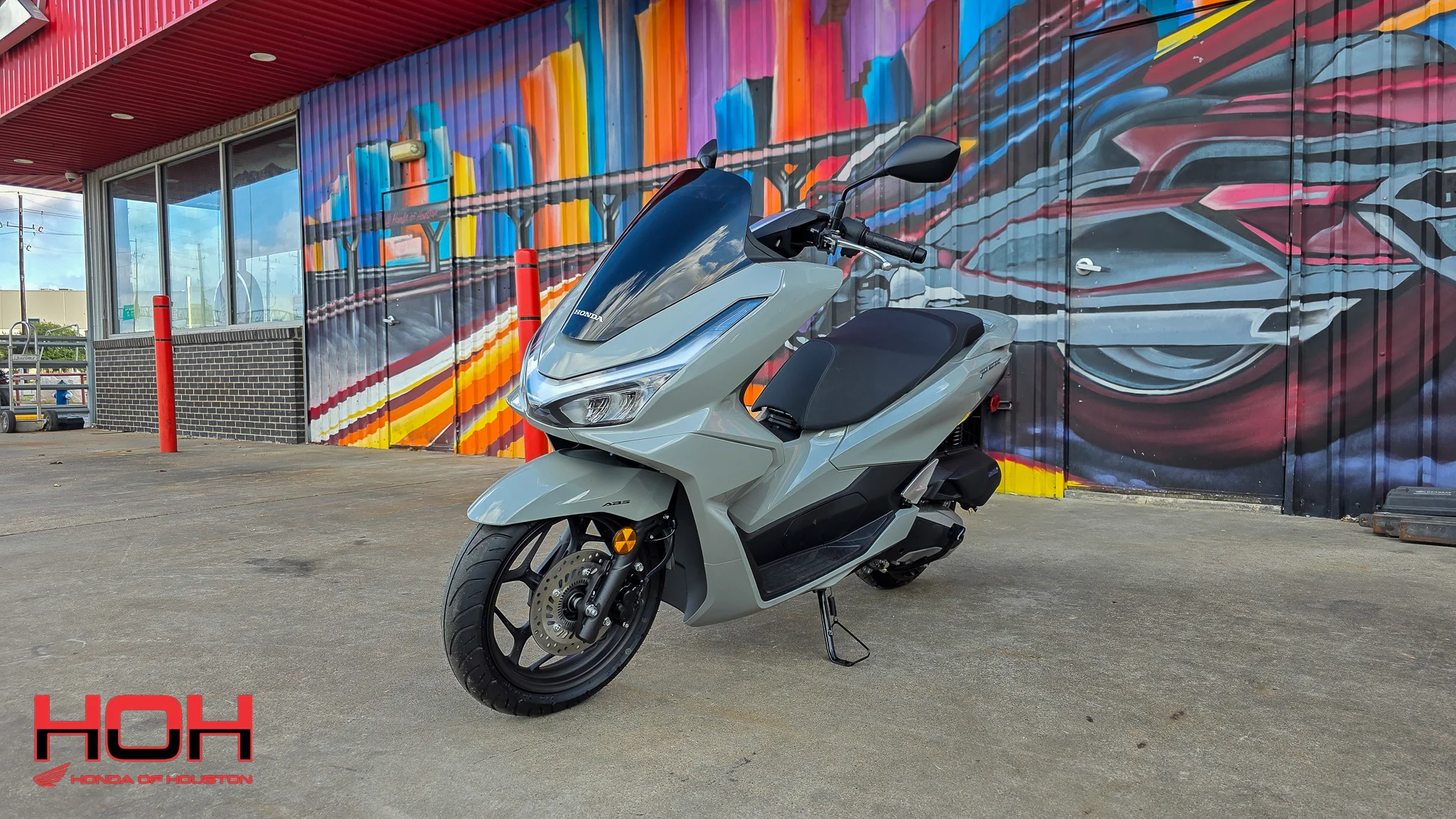 2025 HONDA PCX in GRAY - view 4