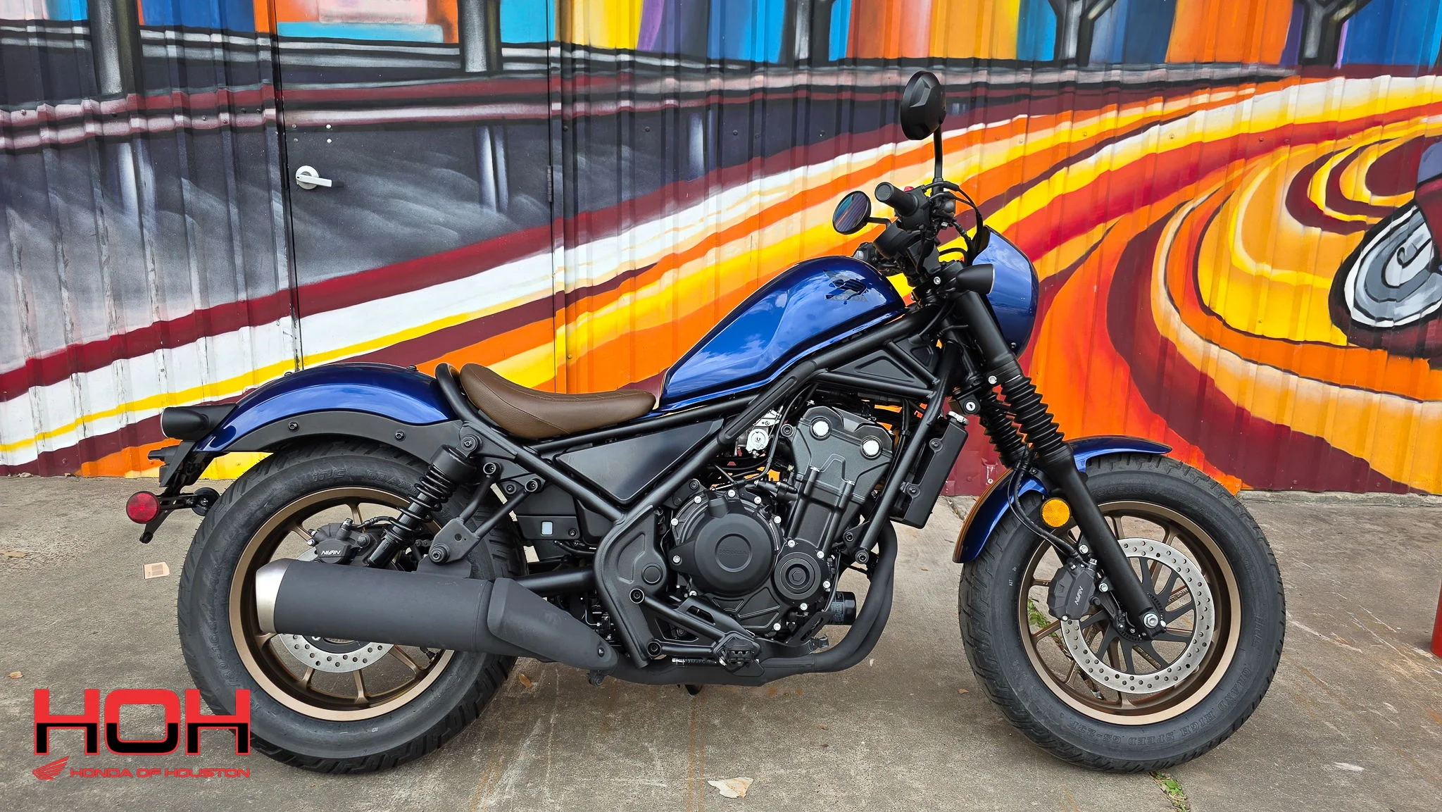 2025 HONDA Rebel 500 Abs Se in BLUE - view 3