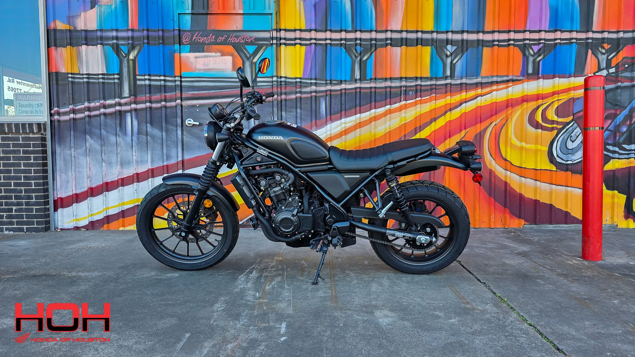 2025 HONDA SCL500 in BLACK - view 5