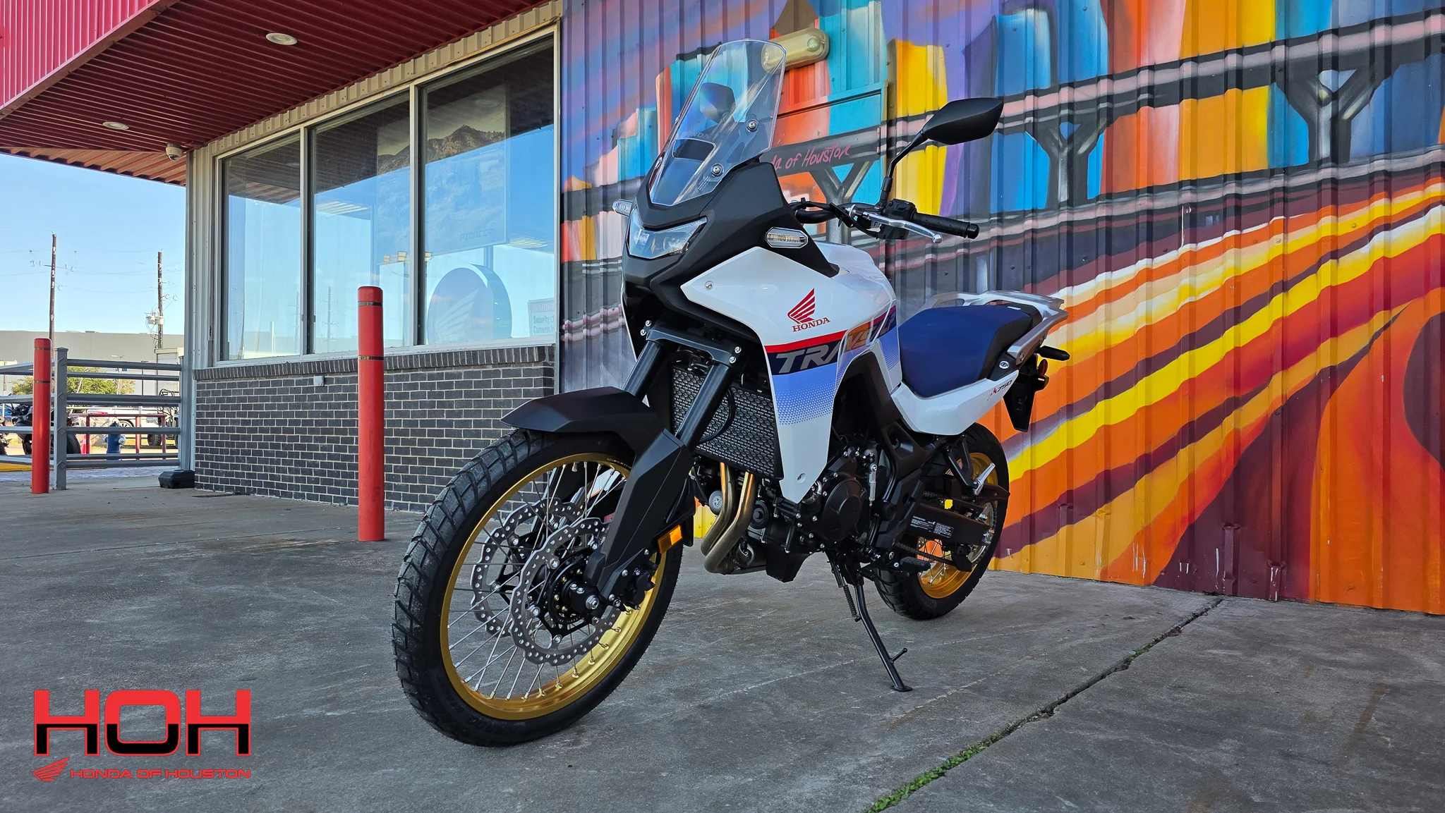 2025 HONDA Transalp in WHITE - view 4