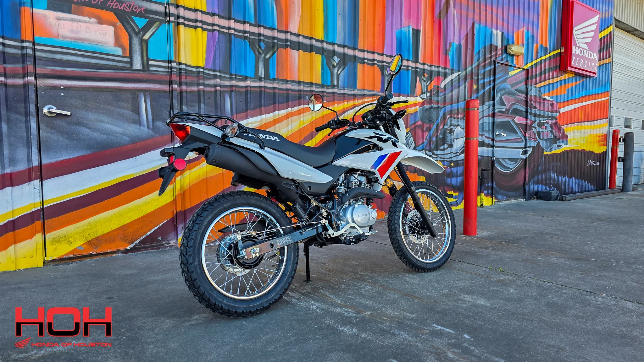 2025 HONDA XR150L in WHITE - view 2