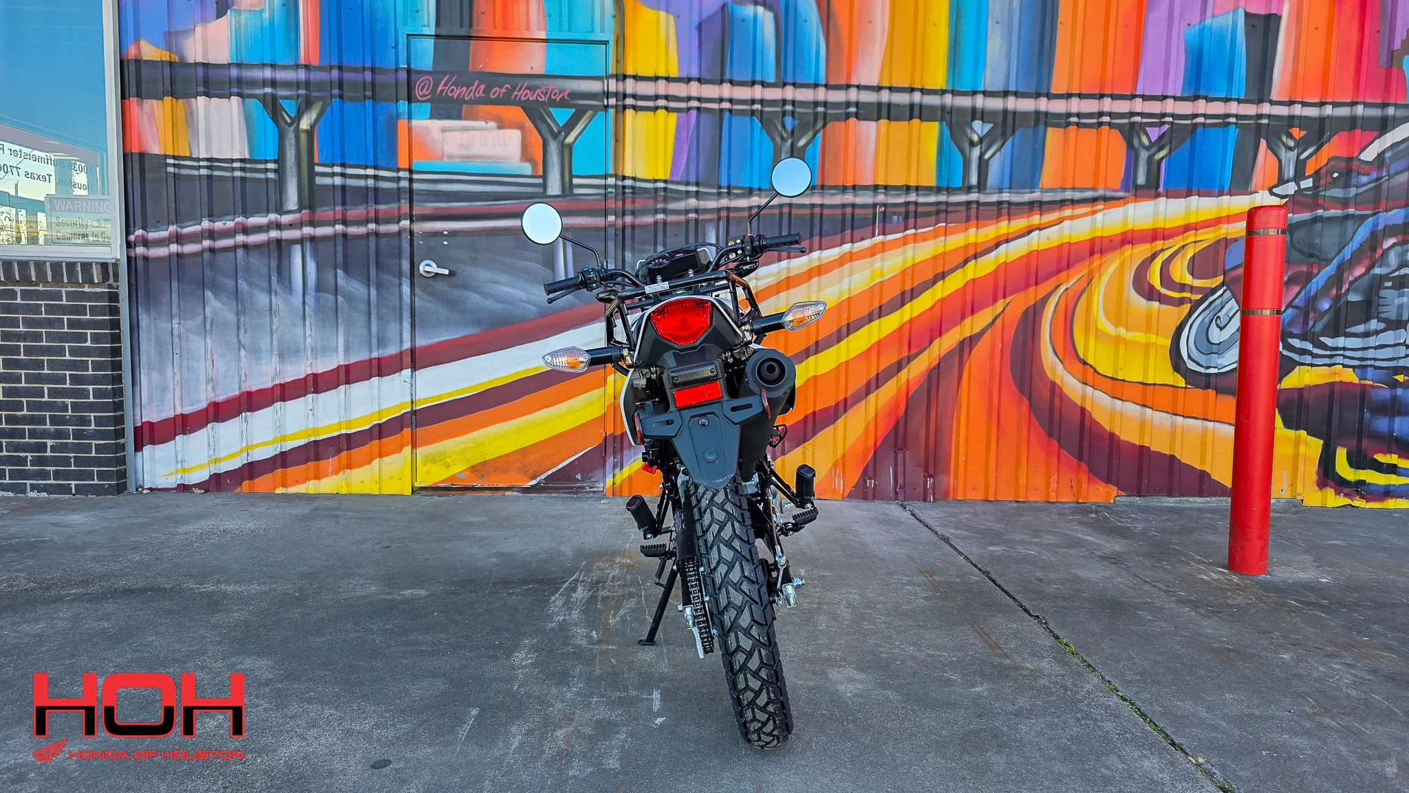 2025 HONDA XR150L in WHITE - view 3