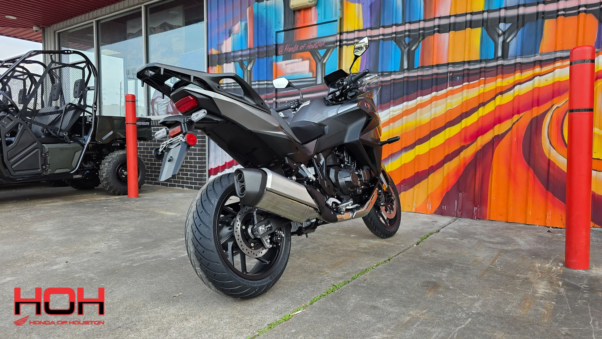 2026 HONDA NT1100 DCT in GRAY - view 2