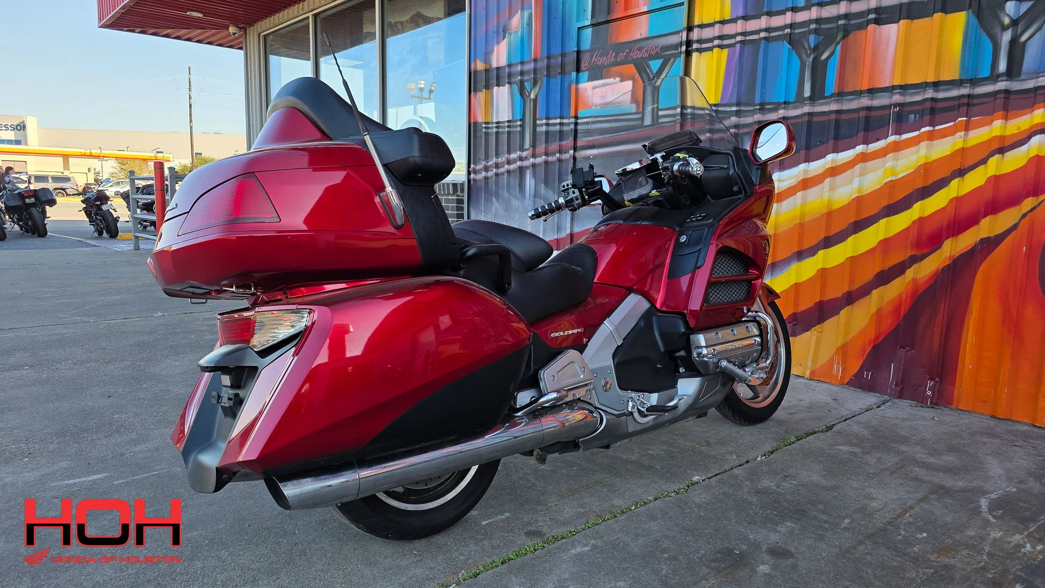 2017 HONDA GOLDWING Audio Comfort in RED - view 2